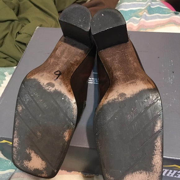 Women’s size 7.5 Nine West brown shoes - Picture 8 of 8